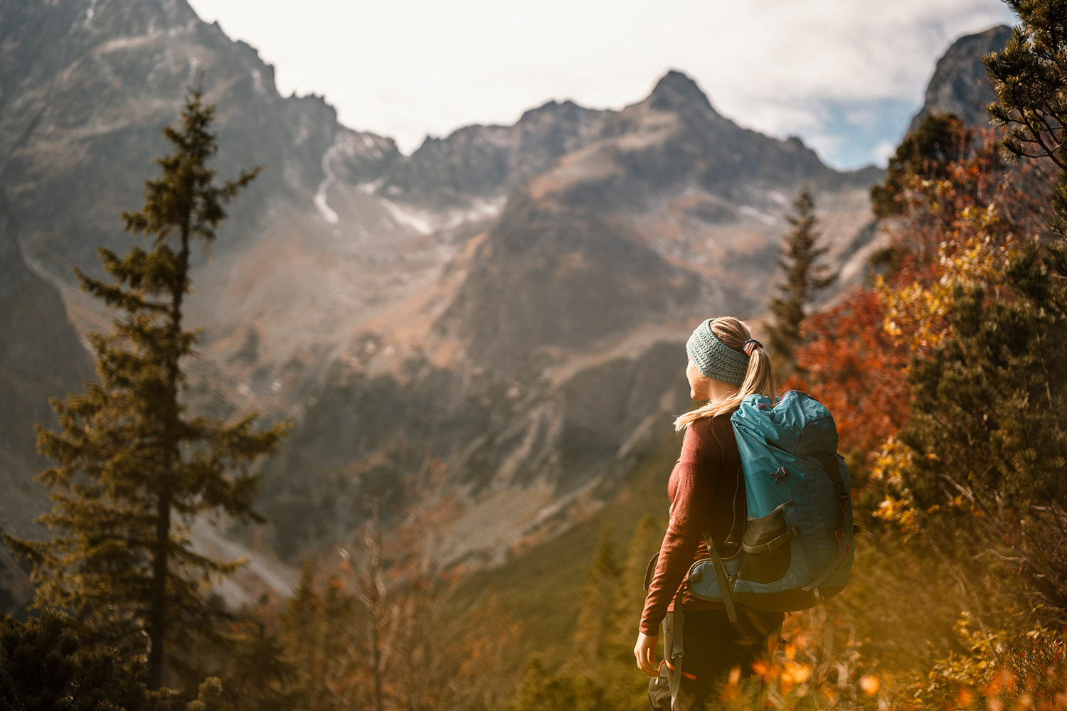 7 Must-Have Outdoor Essentials for Every Adventure